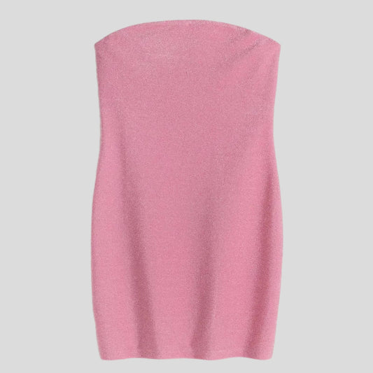 FustanFustan H&MH&MFustan H&M vjen me një model vërtet të veçant. I shkurtër formë busti, i ngushtë pas trupit dhe në pjesën e sipërme siguron një përshtatje. Komod falë materialit