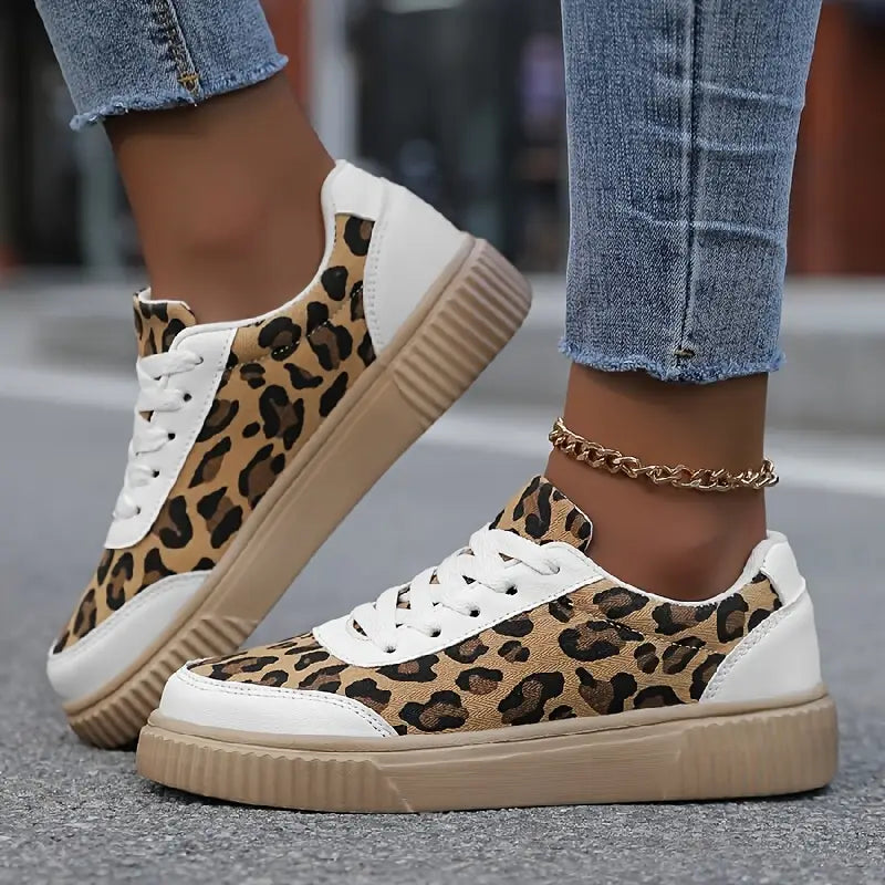 Athlete Leopard me Platformë AF