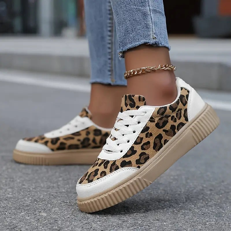 Athlete Leopard me Platformë AF