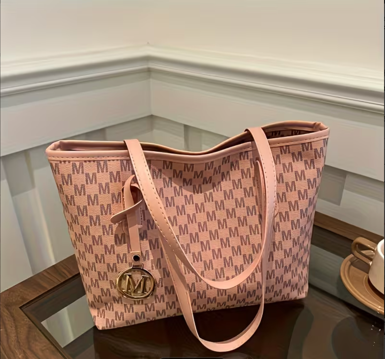 Çantë Tote me Pattern “M” – PU Leather Antonela's Flavours
