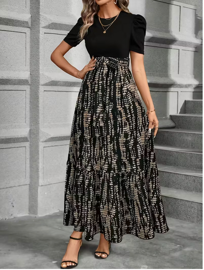 Elegant Maxi Dress me Kontrast dhe Rrip | Antonela’s Flavours