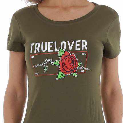 T-shirtT-Shirt Glo StoryGlo StoryT-Shirt Glo Story vjen me një model vërtet të veçant. Një ngjyrëshe (jeshile ushtaraku) dhe me shkrim "True Love" te stampuar. Komod falë materialit me cilësi te lar